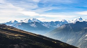 Preview wallpaper mountain, slope, fog, landscape