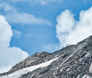 Preview wallpaper mountain, slope, relief, snow, sky