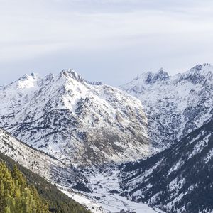 Preview wallpaper mountain, slope, snow, trees, landscape, view