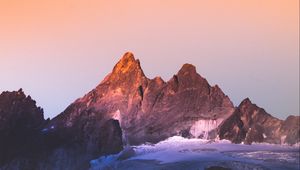 Preview wallpaper mountain, snow, dusk, evening, landscape