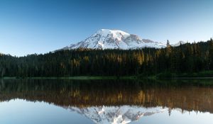 Preview wallpaper mountain, snow, forest, trees, reflection, lake