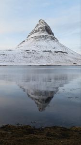 Preview wallpaper mountain, snow, lake, reflection, landscape