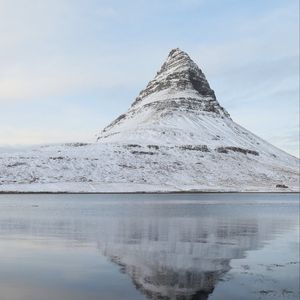 Preview wallpaper mountain, snow, lake, reflection, landscape