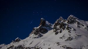 Preview wallpaper mountain, snow, night, winter