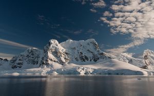 Preview wallpaper mountain, snow, sea, dawn, clouds, antarctica