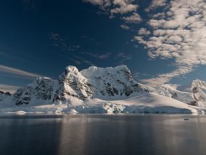 Preview wallpaper mountain, snow, sea, dawn, clouds, antarctica