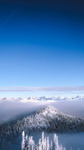Preview wallpaper mountain, snow, winter, horizon, sky