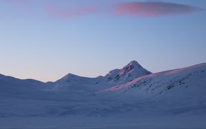 Preview wallpaper mountain, snow, winter, landscape, sunrise