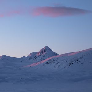 Preview wallpaper mountain, snow, winter, landscape, sunrise