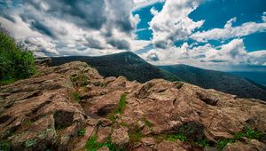 Preview wallpaper mountain, stones, peak, hawksbill mountain, shenandoah national park