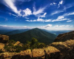 Preview wallpaper mountain, stones, top, mountain landscape, hawksbill mountain, shenandoah national park