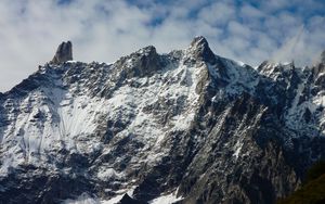 Preview wallpaper mountain, top, snow, sky, mountain landscape