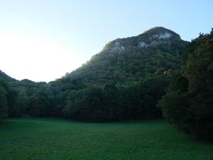 Preview wallpaper mountain, valley, meadow, grass, landscape, nature