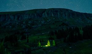 Preview wallpaper mountain, valley, night, glow, dark