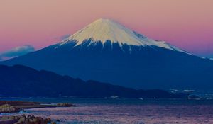 Preview wallpaper mountain, volcano, beach, landscape, fuji, japan