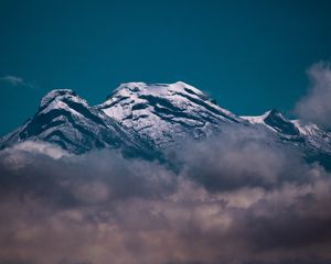 Preview wallpaper mountain, volcano, peak, clouds, snow