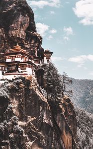 Preview wallpaper mountains, building, pagoda, temple, architecture