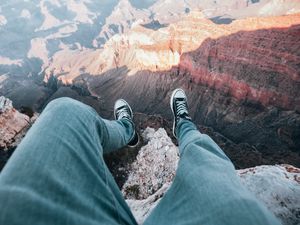 Preview wallpaper mountains, canyon, legs, overview, height