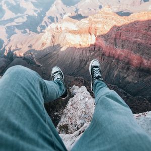 Preview wallpaper mountains, canyon, legs, overview, height