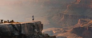 Preview wallpaper mountains, cliff, man, rock, height
