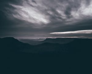 Preview wallpaper mountains, clouds, dark, national park, blue mountains, australia