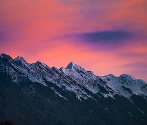 Preview wallpaper mountains, clouds, dusk, mountain range, landscape