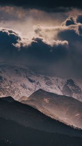 Preview wallpaper mountains, clouds, dusk, landscape