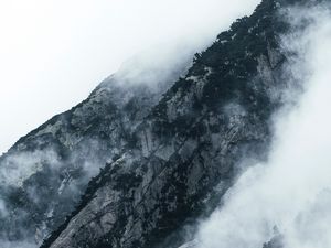 Preview wallpaper mountains, clouds, fog, slopes, vegetation