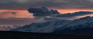 Preview wallpaper mountains, clouds, fog, snowy