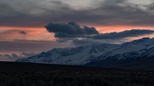Preview wallpaper mountains, clouds, fog, snowy