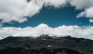 Preview wallpaper mountains, clouds, landscape, foothills, peak