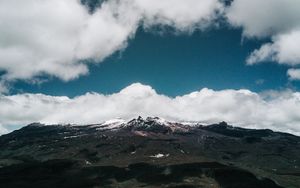 Preview wallpaper mountains, clouds, landscape, foothills, peak