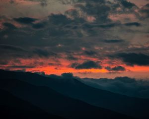Preview wallpaper mountains, clouds, night, dark, porous