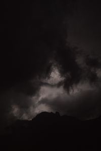 Preview wallpaper mountains, clouds, night, dark