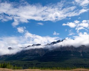 Preview wallpaper mountains, clouds, peaks