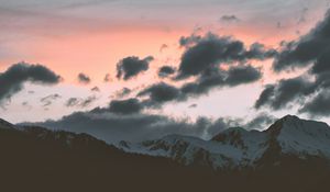 Preview wallpaper mountains, clouds, sky, sunset, peak