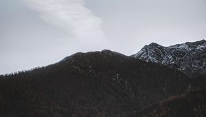 Preview wallpaper mountains, clouds, sky, peak, trees