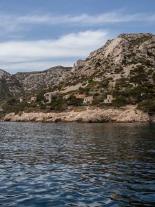 Preview wallpaper mountains, coast, houses, sea, nature