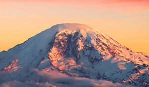 Preview wallpaper mountains, dawn, clouds, top, snow