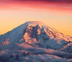 Preview wallpaper mountains, dawn, clouds, top, snow