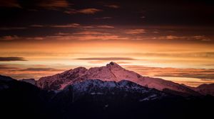 Preview wallpaper mountains, dawn, clouds, horizon, peaks