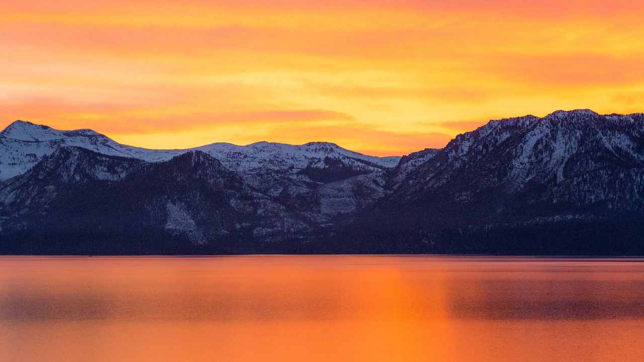 Wallpaper mountains, dawn, sea, horizon