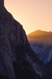 Preview wallpaper mountains, dawn, sunlight, rays