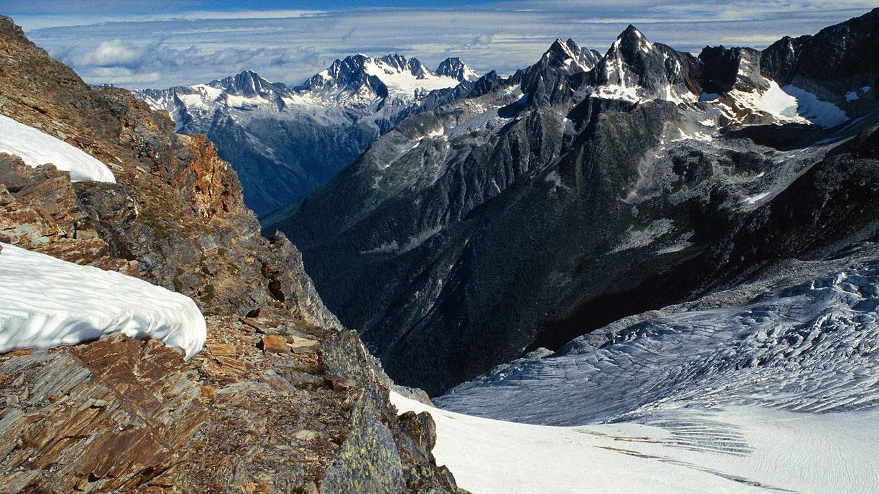 Wallpaper mountains, descent, peak, height, british columbia, canada