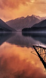 Preview wallpaper mountains, evening, lake, water, fog, tree, fragments