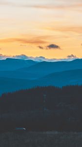 Preview wallpaper mountains, evening, sky, clouds