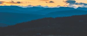 Preview wallpaper mountains, evening, sky, clouds