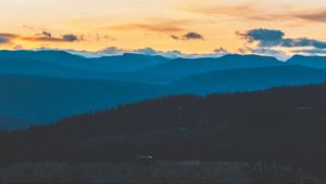 Preview wallpaper mountains, evening, sky, clouds