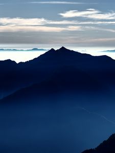 Preview wallpaper mountains, fog, clouds, peaks, dark