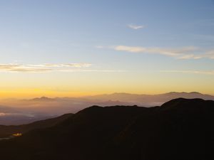 Preview wallpaper mountains, fog, distance, sky